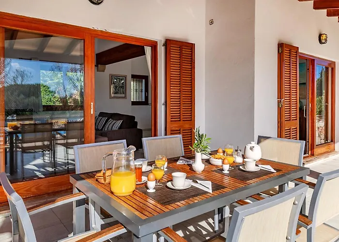 Villa Carles By Sealand Port de Pollença